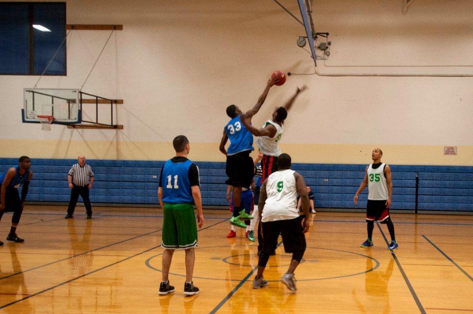 NBK MWR hosts championship basketball game 150121-N-OO032-001