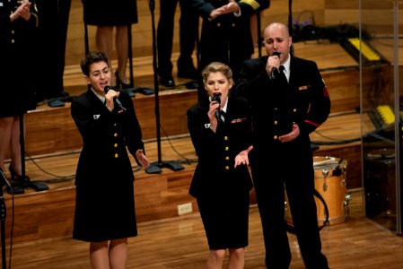 Navy Band visits Baton Rouge - Sea Chanters