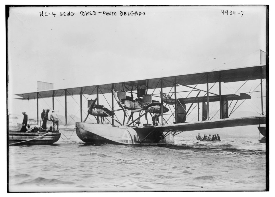 NC-4 being towed - Ponto Delgado (i.e. Ponta Delgada) LCCN2014709091