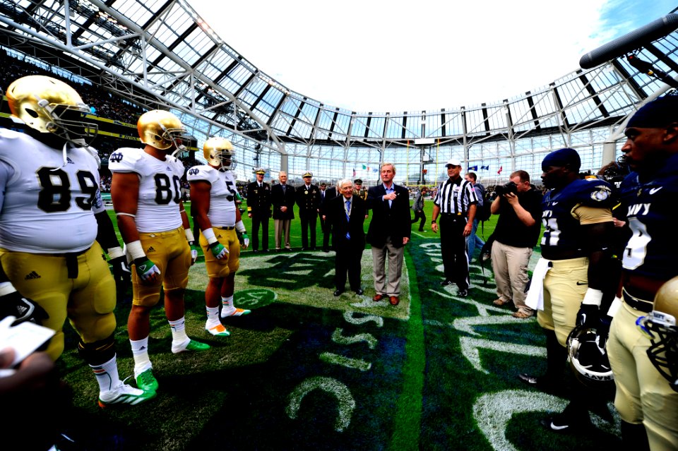 Navy-Notre Dame pregame coin toss