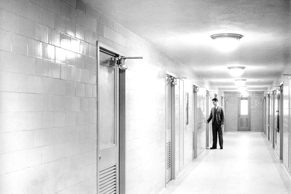 NCI building 6 interior