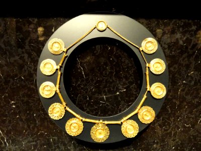 Necklace with Gold Coins, said to be from a tomb at Aboukir near Alexandria, Egypt, from the reign of Gordian III (238-243 CE) or slightly later - Nelson-Atkins Museum of Art - DSC08229