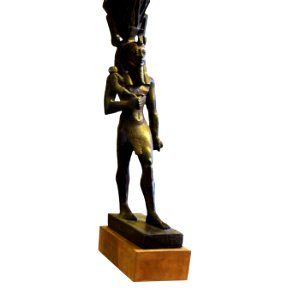 Nefertum statuette with tiara-IMG 0530-white