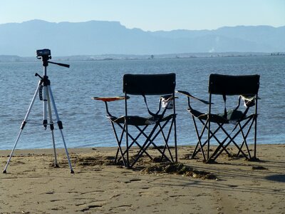 Video costa chairs