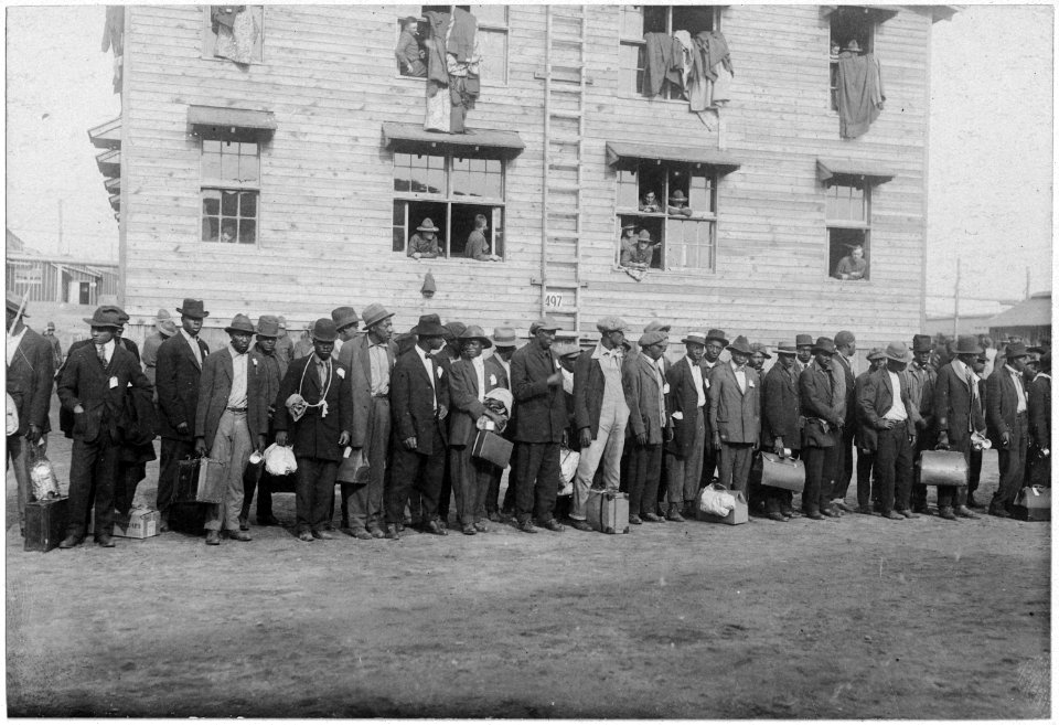 Negro recruits. Camp Devens, Massachusetts. - NARA - 533610
