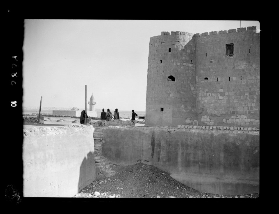 Nekhel. Large water reservoir. And corner tower of fortress LOC matpc.15584
