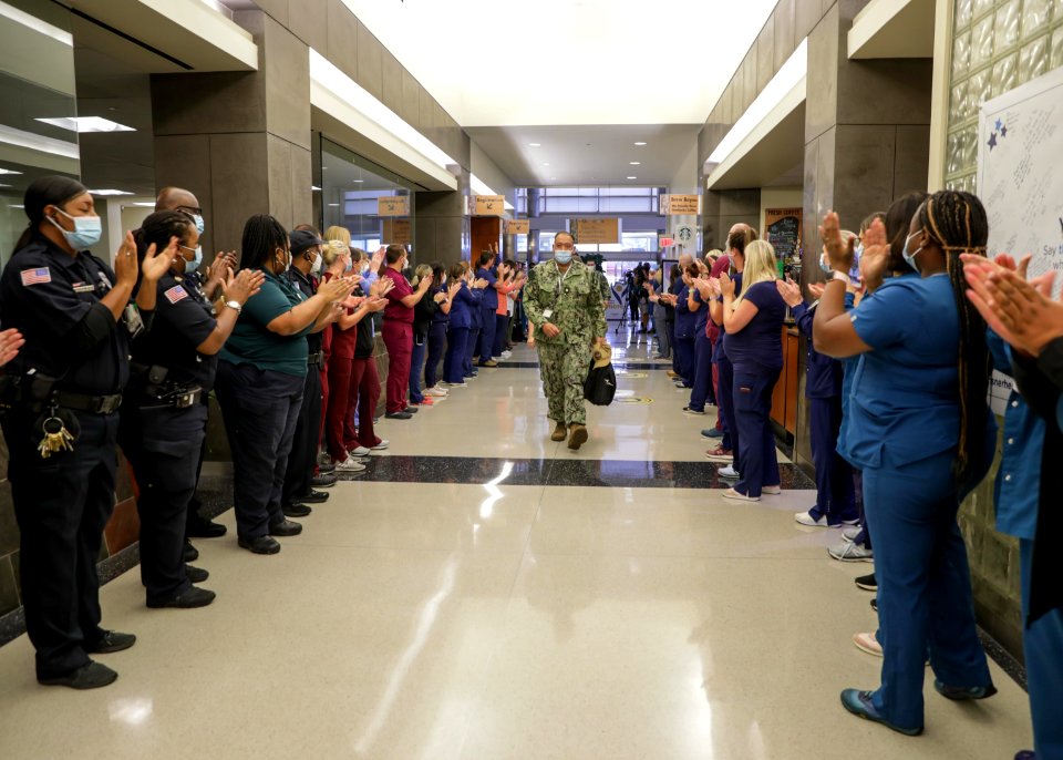 NEPLO Surges Medical Teams Back Into COVID Hotspot 210818-N-PC620-0151