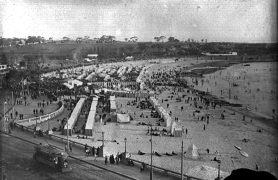 Neg. 16. Vista de playa Ramírez