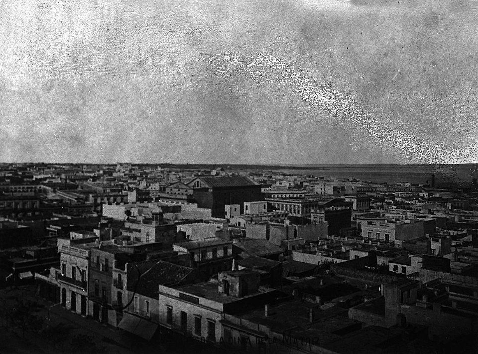 Neg. 36. Vista de la ciudad vieja