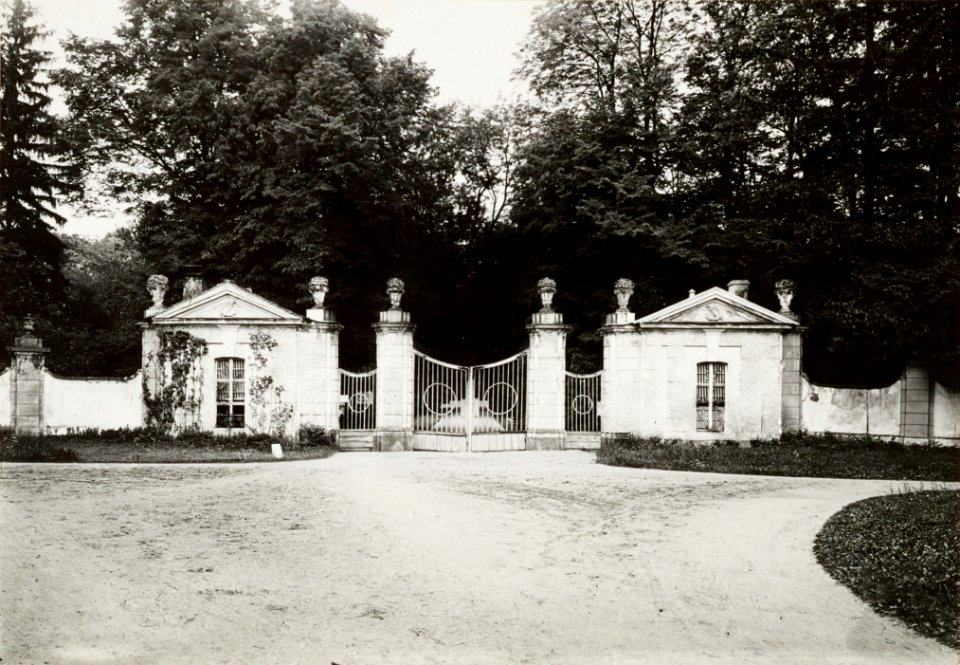 Neschwitz-Altes Schloss-Parkanlage-ZI-1042-01-00-Th019111