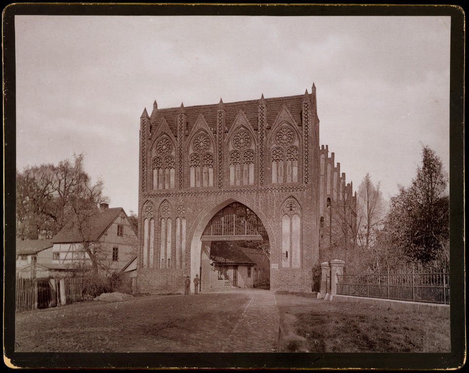 Neubrandenburg-Stargarder Tor-ZI-1042-14-04-088033-1