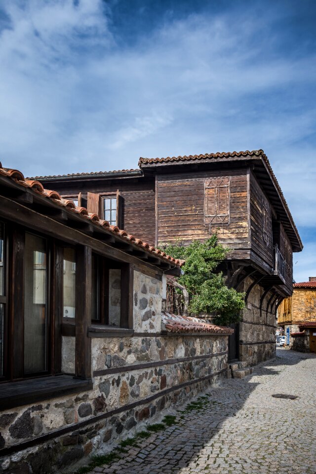 Building travel outdoors