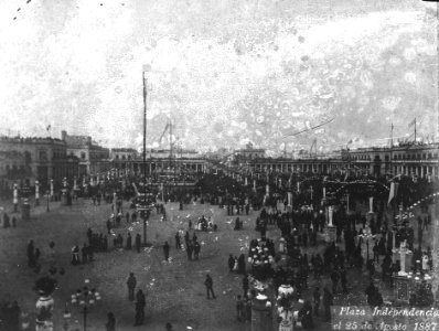 Neg. 38. Plaza Independencia, 25 de agosto de 1897 (1)