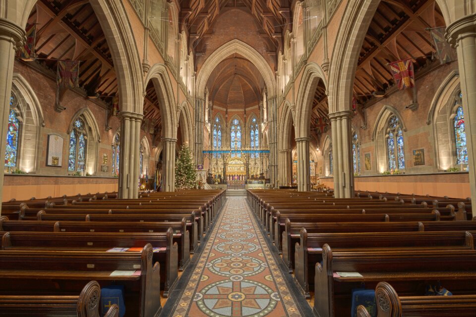 Infrastructure cathedral church