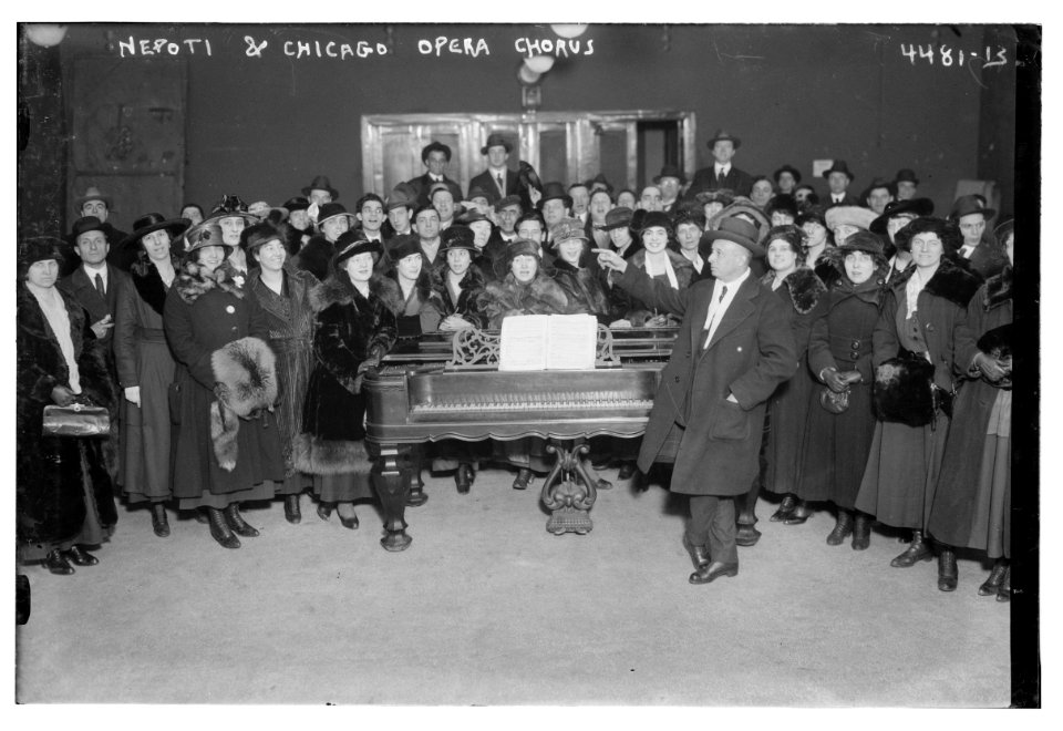 Nepoti & Chicago Opera Chorus LCCN2014706321