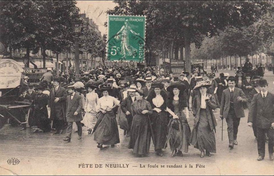 Neuilly-sur-Seine.Fouel se rendant à la fête