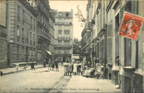 Neuilly-sur-Seine.Rue de l'Ouest.Gendarmerie
