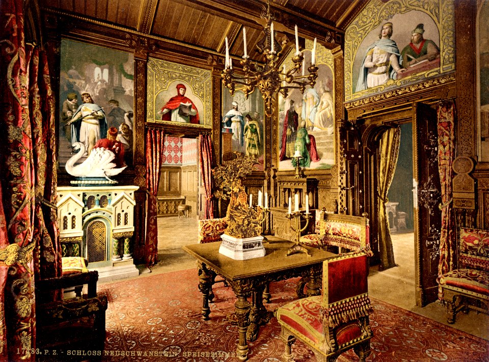 Neuschwanstein dining room 00184u