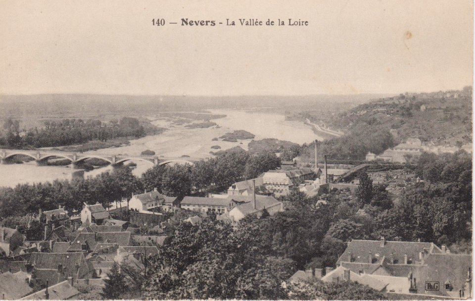 Nevers - La Vallée de la Loire (CP)