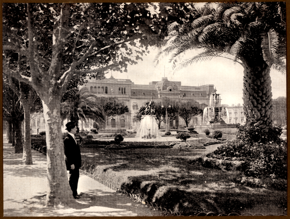 MG-16-022 (Plaza de Mayo)