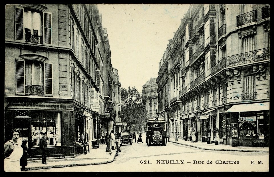 Neuilly-sur-Seine.Rue de Chartres