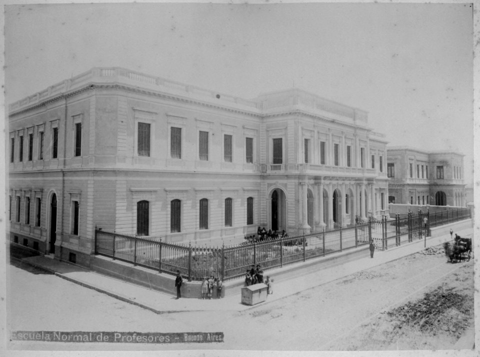 MG-09-004 (Escuela Normal de Profesores – Buenos aires)