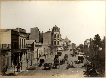 MG-019-019 (Calle Santa Fe (entre Callao y Rio Bamba))