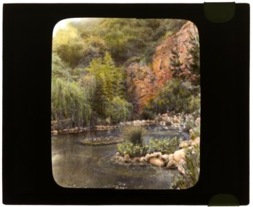 Michael Cochrane Armour house, 962 Linda Vista Avenue, Pasadena, California. Lily pool LCCN2007684863