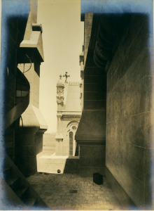 MG-21-024 (desde la union de la iglesia y de la torre al crucero sud)