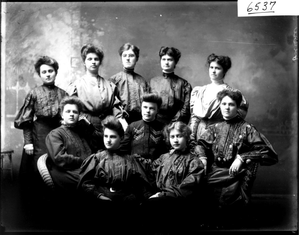 Miami University Delta Zeta chapter 1905 (3195550178)
