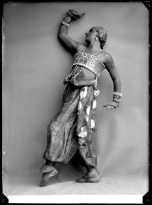 Michel Fokine in Scheherazade at Kungliga Operan 1914 - SMV - NF051
