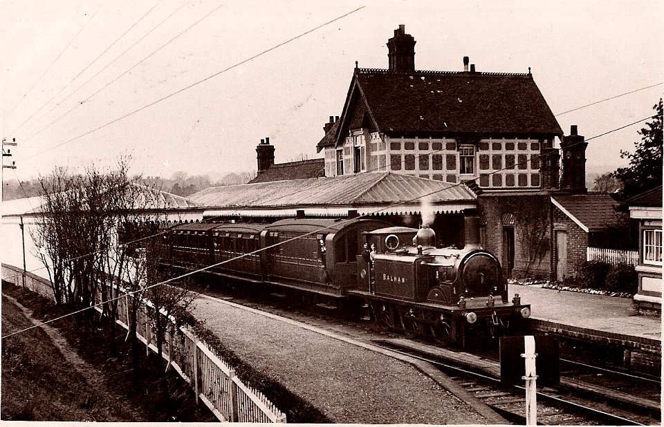 Midhurst (LBSCR) railway station (postcard)