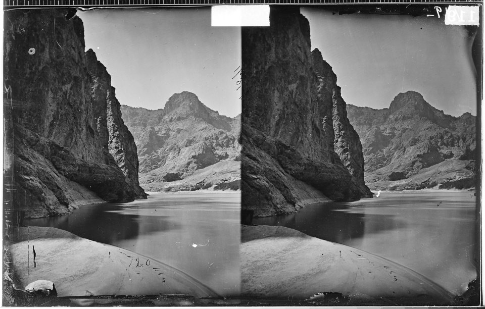 MIDDLE OF BLACK CANYON, COLORADO RIVER, LOOKING DOWNSTREAM - NARA - 523891