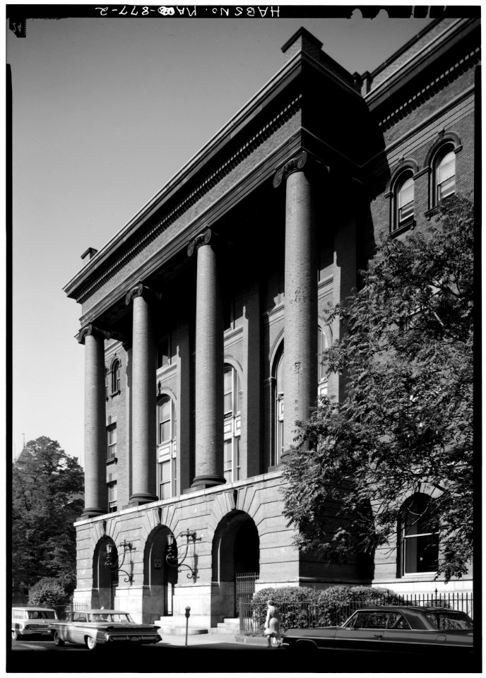 Middlesex County Registry of Deeds - 080084pu