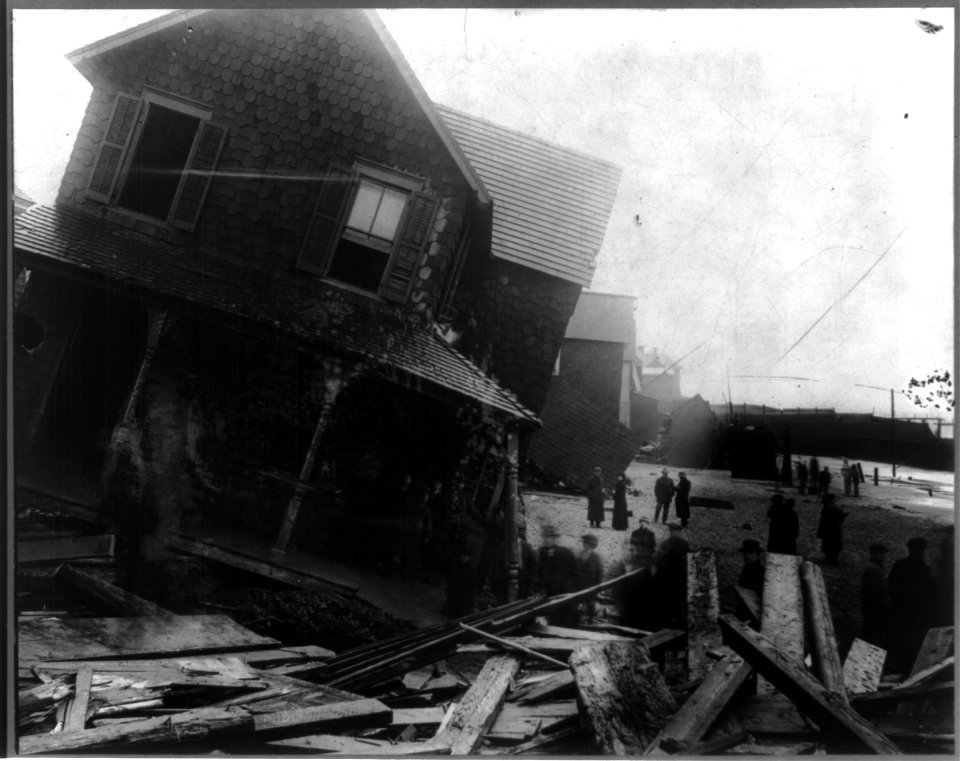 New Jersey, Sealbright. Wreckage after hurricane LCCN2013646369