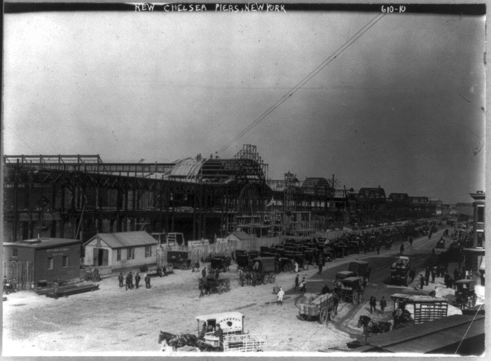 New Chelsea piers, N.Y.C. LCCN2006686778