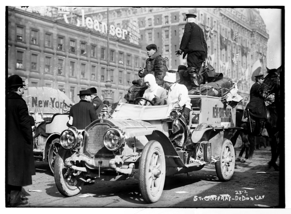 New York - Paris race- St. Chaffray - Dedion car, New York LCCN2014680124
