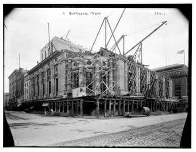 New Theatre, N.Y.C. LCCN2014681508