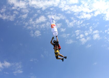 Skydiving parachutes jumping