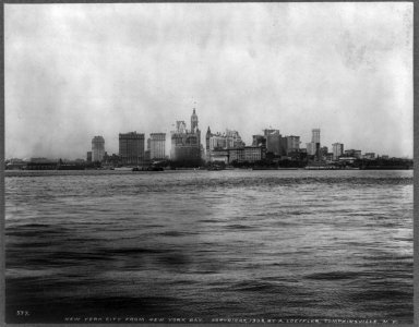 New York City from New York Bay- high buildings as seen from Bay LCCN2005696177
