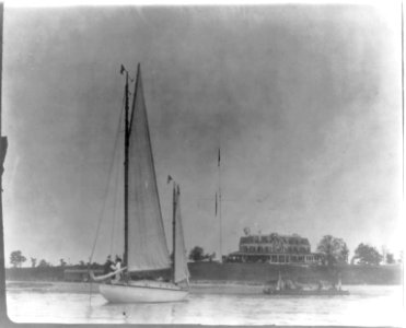 New York - Oyster Bay, Long Island Yacht Club- looking ashore past sail boat toward house LCCN2006679207