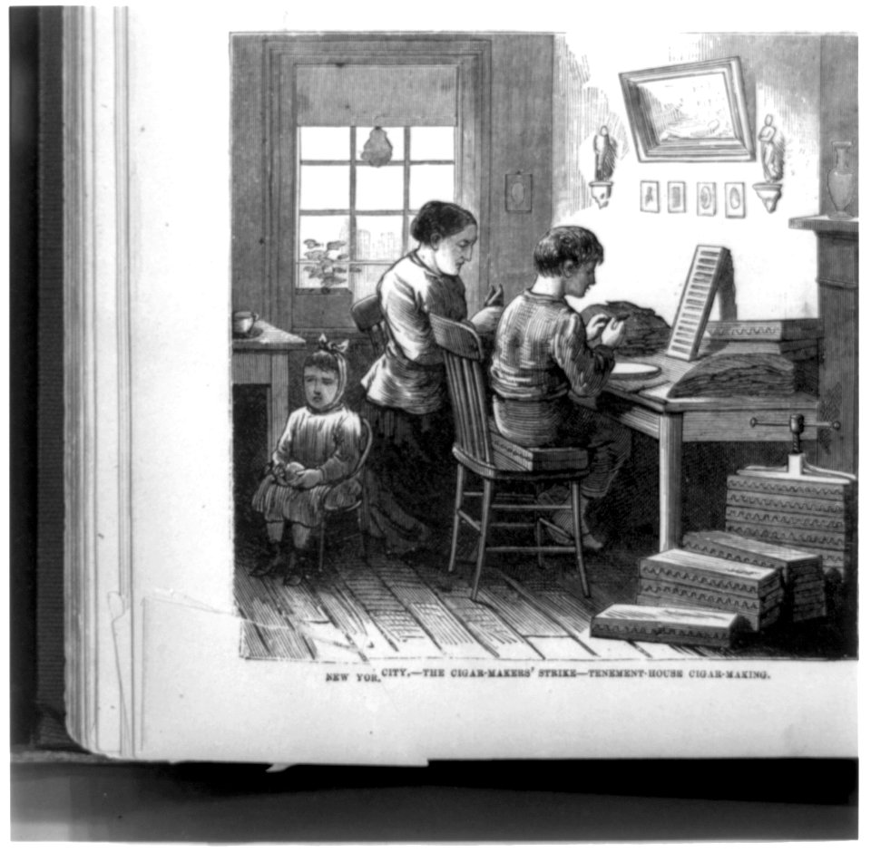 New York City, The cigar maker's strike-Tenement cigar making LCCN2002722982