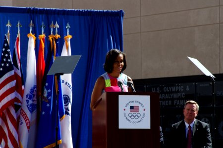 Michelle Obama delivers remarks at the 2012 Warrior Games 120430-N-AN499-187