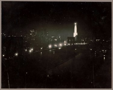 New York by Sperry searchlight, skyline from East River LCCN2002719626