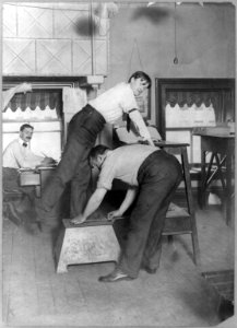 New York City Police Dept. activities- taking Bertillon measurements-foot size LCCN2006677373