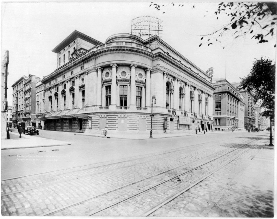 New York City- Century Opera House, Central Park west & 62nd St. LCCN2003678134