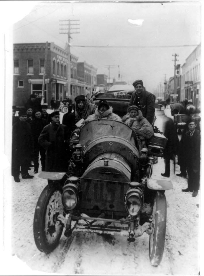 New York to Paris auto race LCCN2016653465