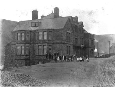 New Inn, Clydach Vale (4786044)