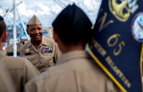 NEWPORT NEWS 160818-N-MG976-081