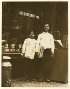 Newsies. Bowery. Frank & Johnnie Yatemark. 12 Delaney St. LOC nclc.03650